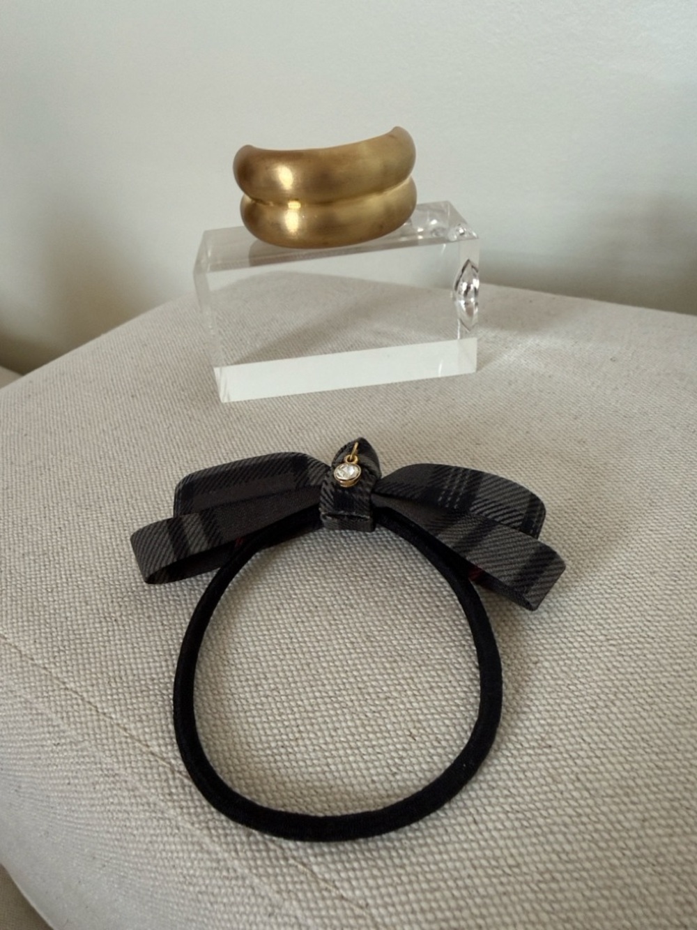 Limlim | Gold Tone Bar elastic and Black Plaid Bow Hair Tie elastic